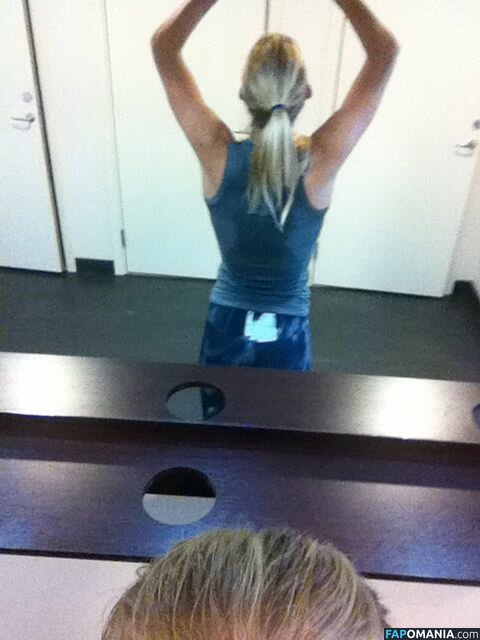 Sofia Jakobsson Nu Photo fuitée #216