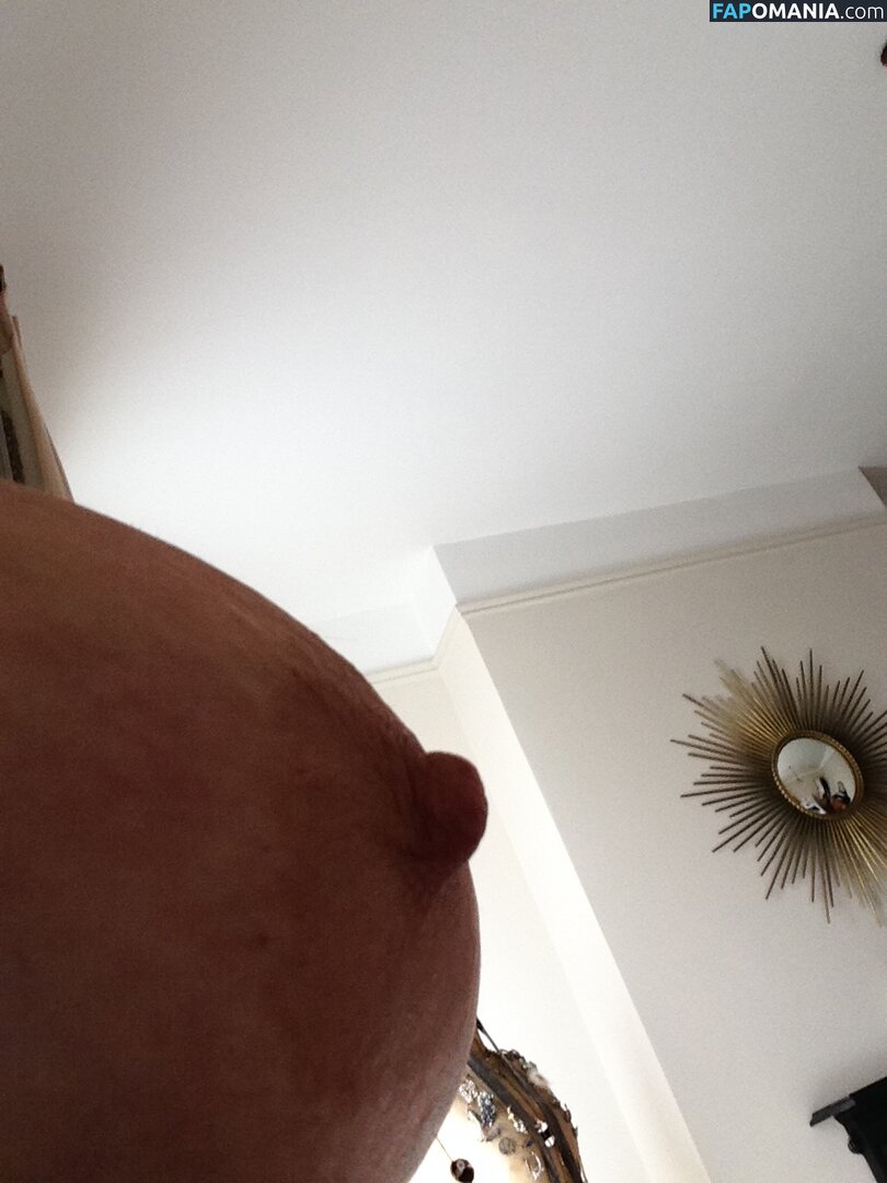 Sue Perkins Nu Photo fuitée #1