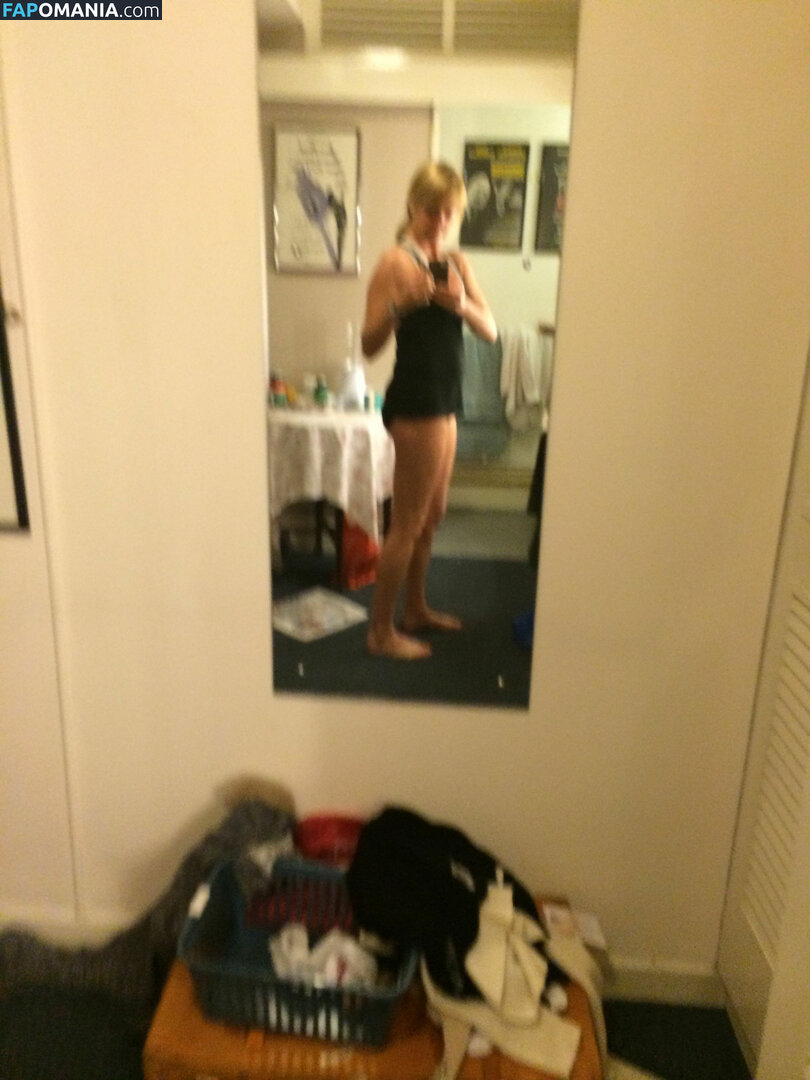 Tamzin Outhwaite Nu Photo fuitée #3