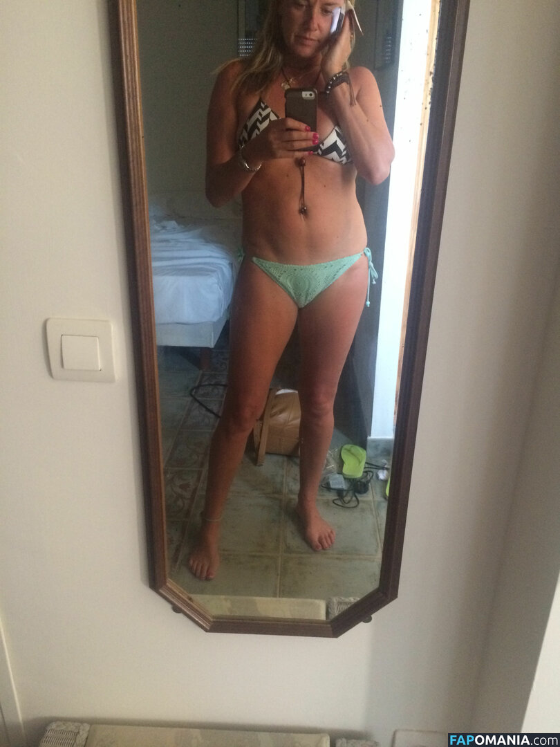 Tamzin Outhwaite Nu Photo fuitée #8