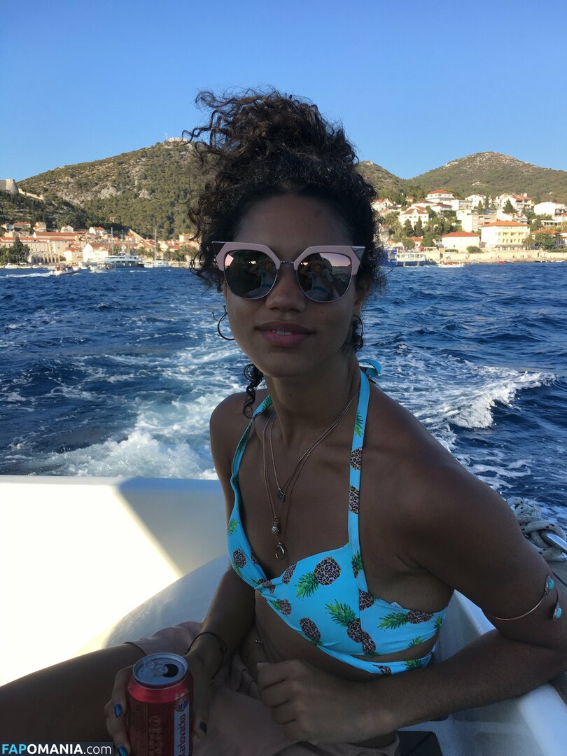 Vick Hope Nu Photo fuitée #195
