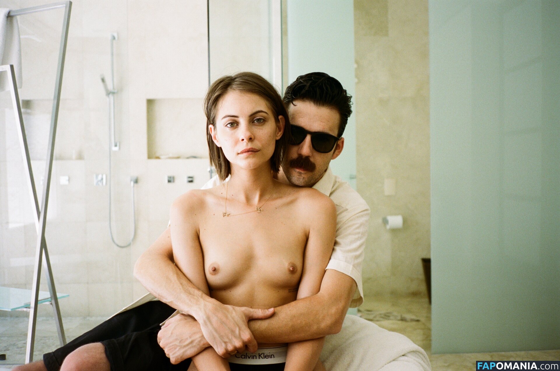 Willa Holland Nu Photo fuitée #35