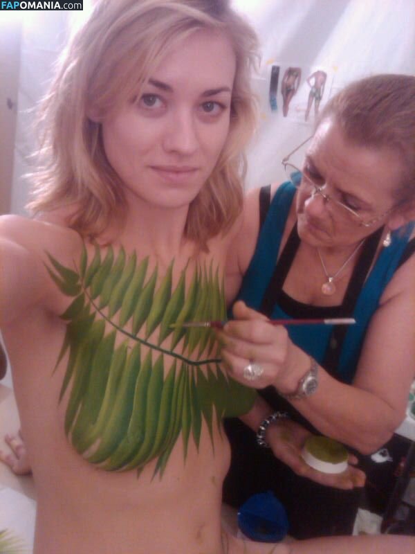 Yvonne Strahovski Nu Photo fuitée #75