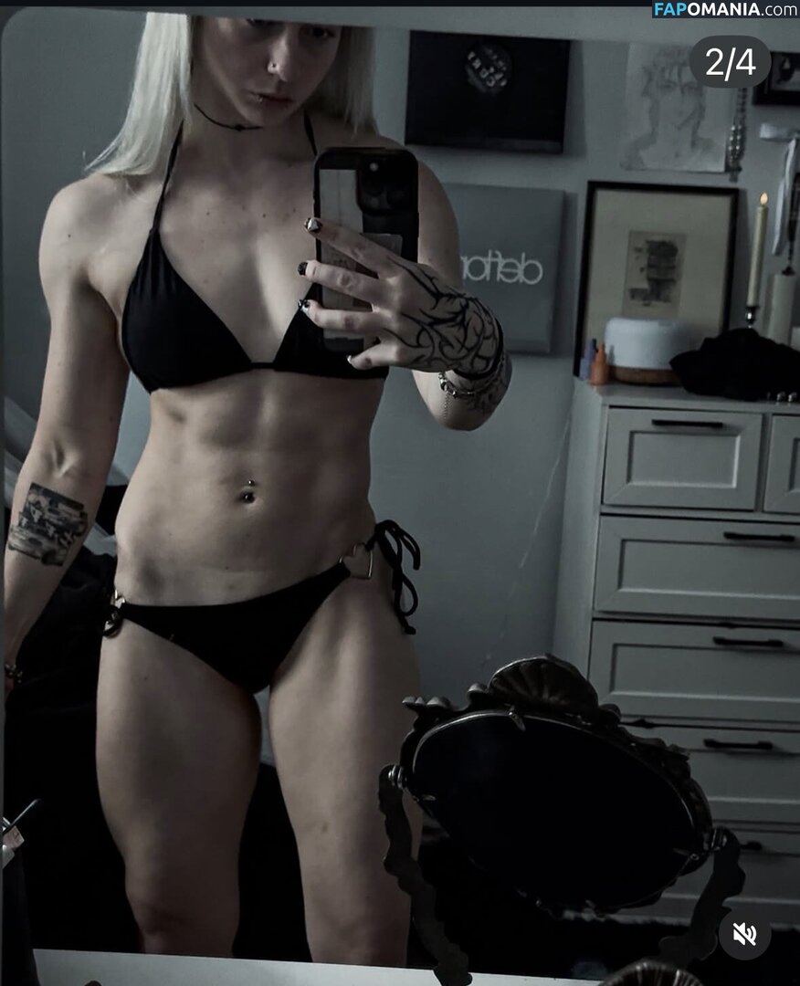 6natttynay9 / 6nattynat9 / tatievans Nu OnlyFans  Photo fuitée #1