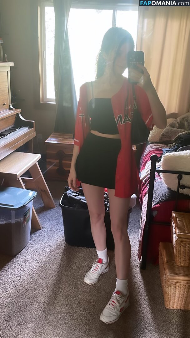  / A_Bit_Rebecca / A_Little_Rebecca Nu OnlyFans  Photo fuitée #127