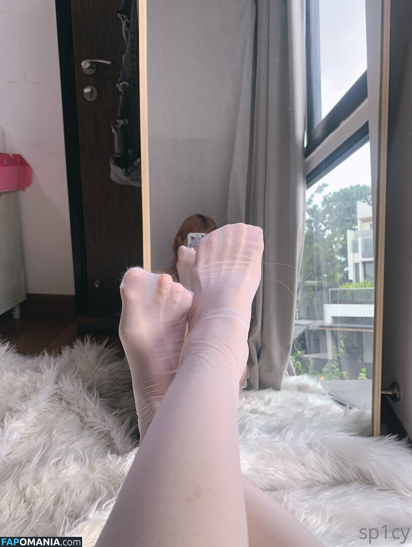 A1es5andra Nu OnlyFans  Photo fuitée #5