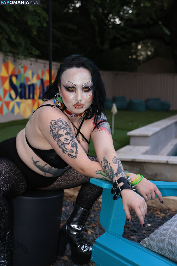 Abadon / Thezombae Nu OnlyFans  Photo fuitée #218