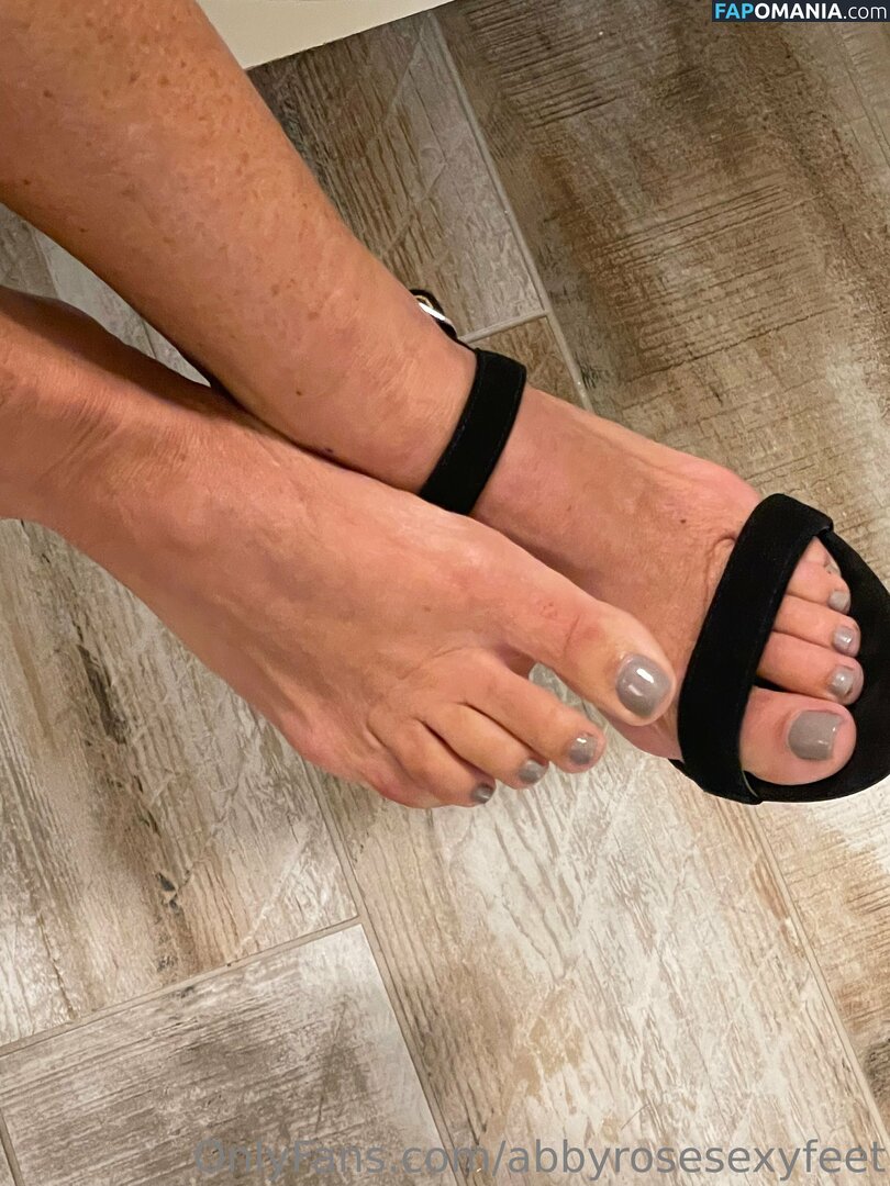abbyrosesexyfeet Nu OnlyFans  Photo fuitée #14
