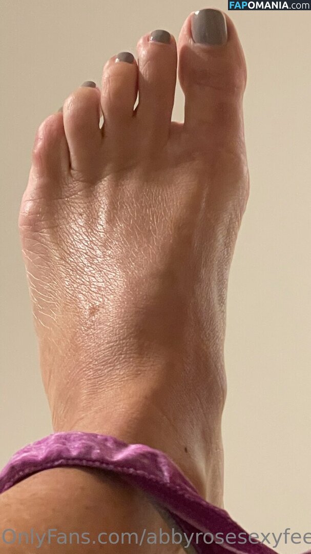 abbyrosesexyfeet Nu OnlyFans  Photo fuitée #17