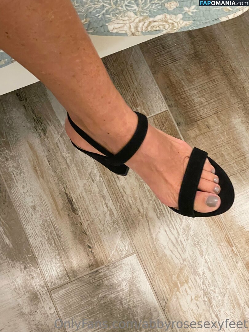 abbyrosesexyfeet Nu OnlyFans  Photo fuitée #18