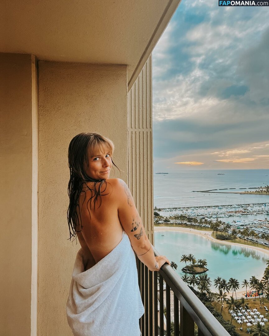 Abigail Martin / abigailhmartin / abigailmartin Nu OnlyFans  Photo fuitée #16