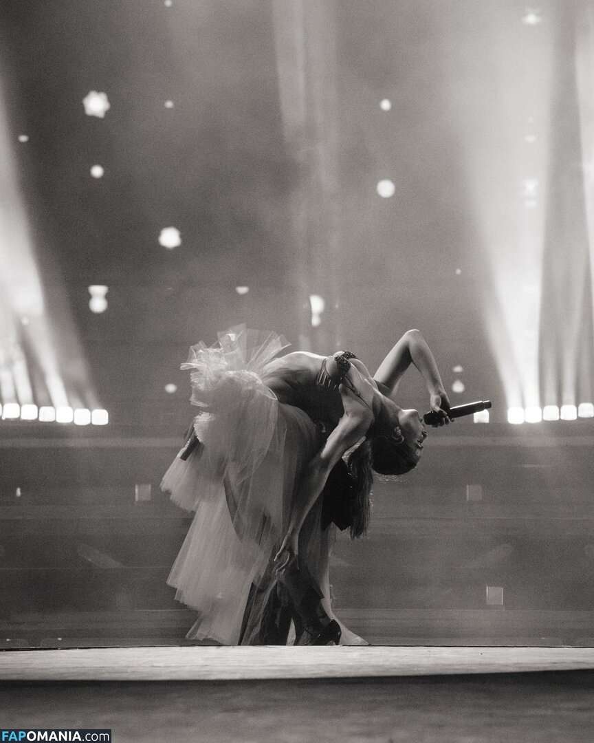 Addison Rae / addie_the_baddie / addisonraee Nu OnlyFans  Photo fuitée #74