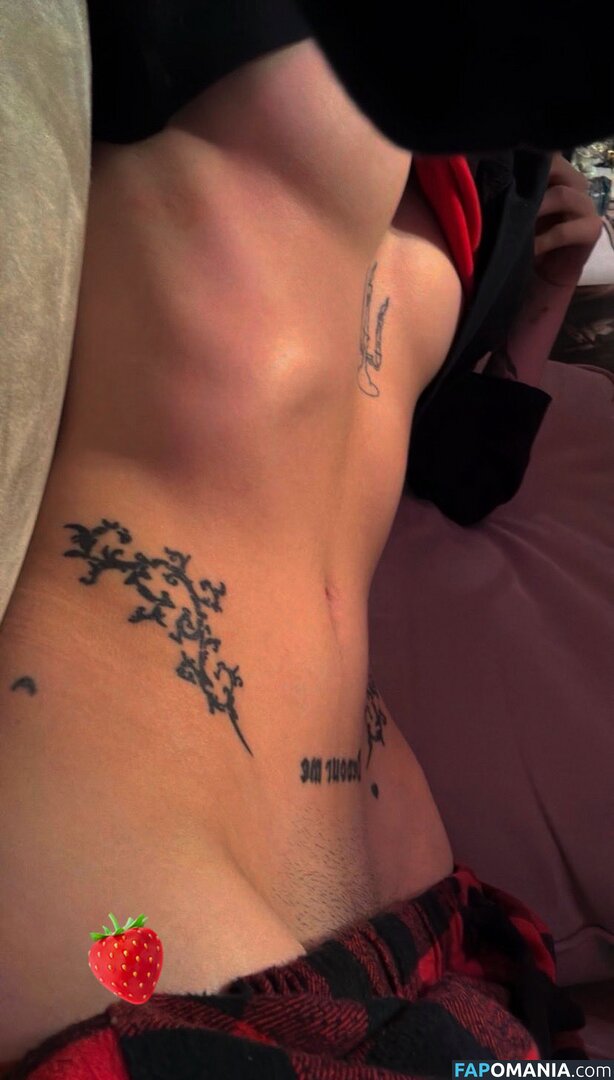 Adele.grd / adele.grd.off Nu OnlyFans  Photo fuitée #3