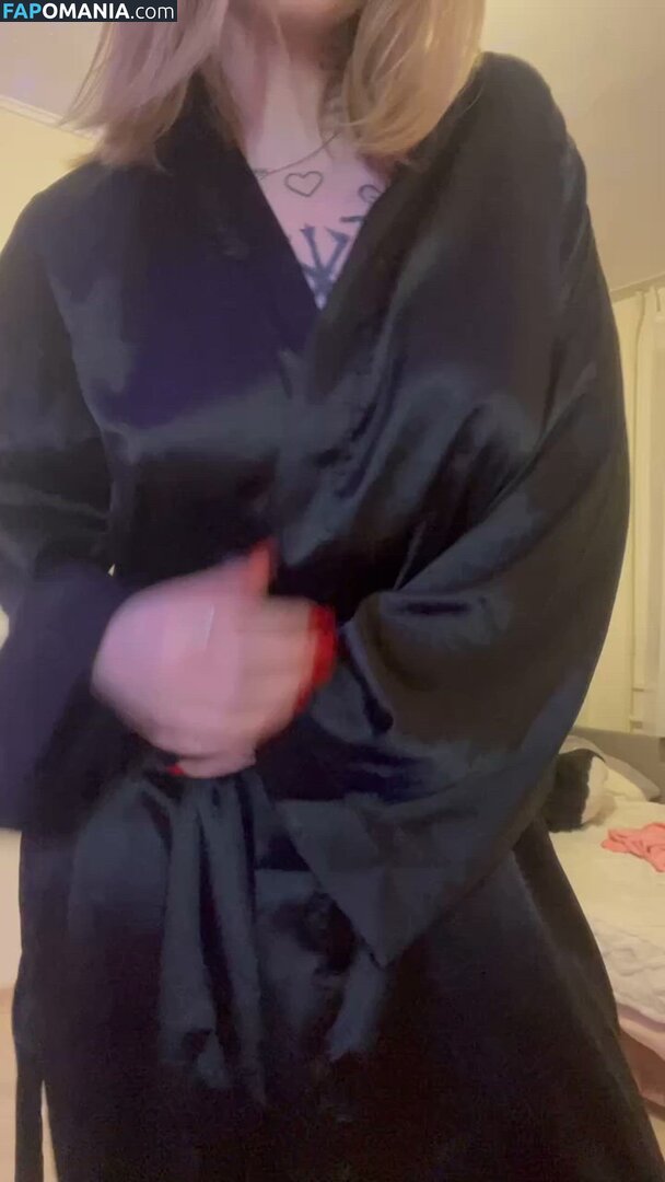 adelepeach Nu OnlyFans  Photo fuitée #18