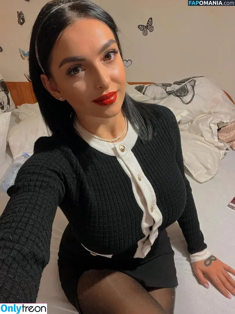 Adriana Donici Nu OnlyFans  Photo fuitée #2