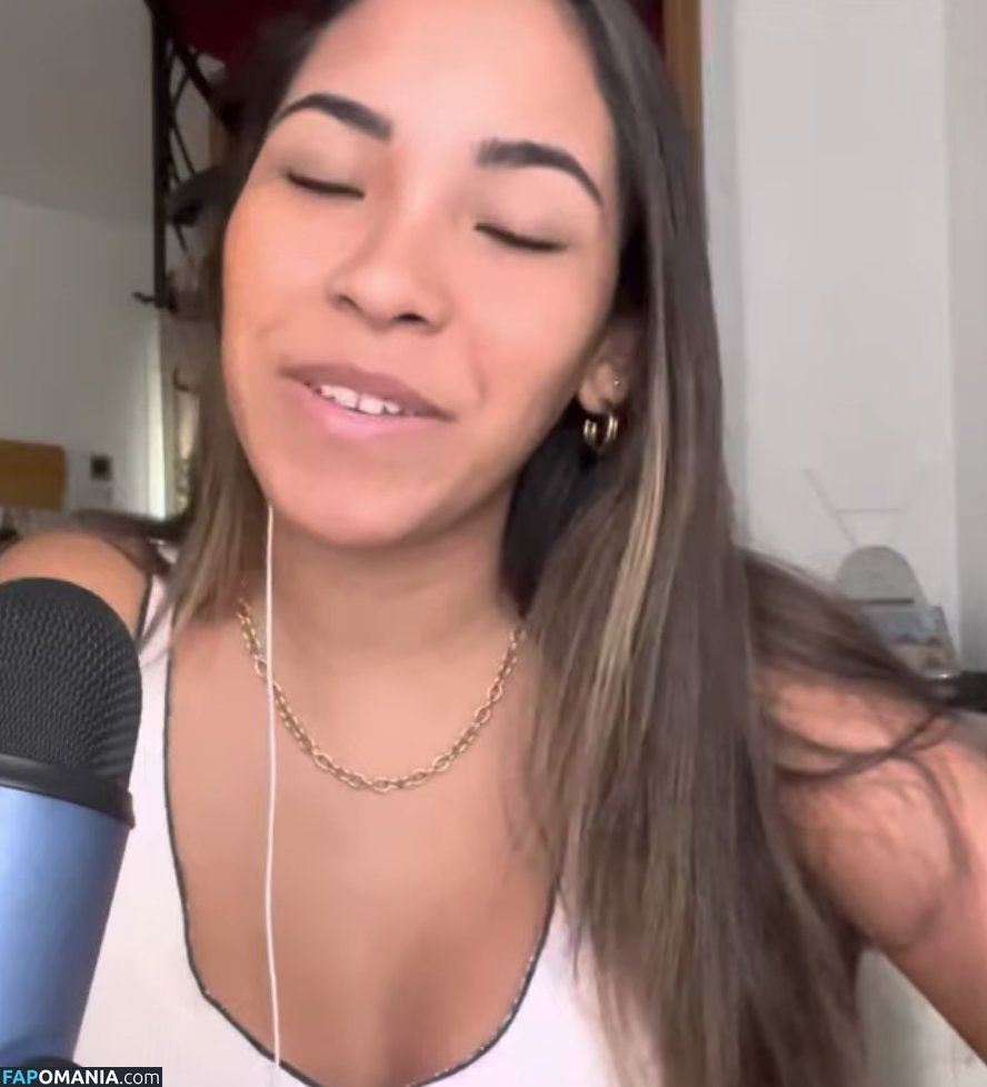 ASMR Adriana / Adriana Verastegui / adriadri / adrianaverastegui_ Nu OnlyFans  Photo fuitée #6