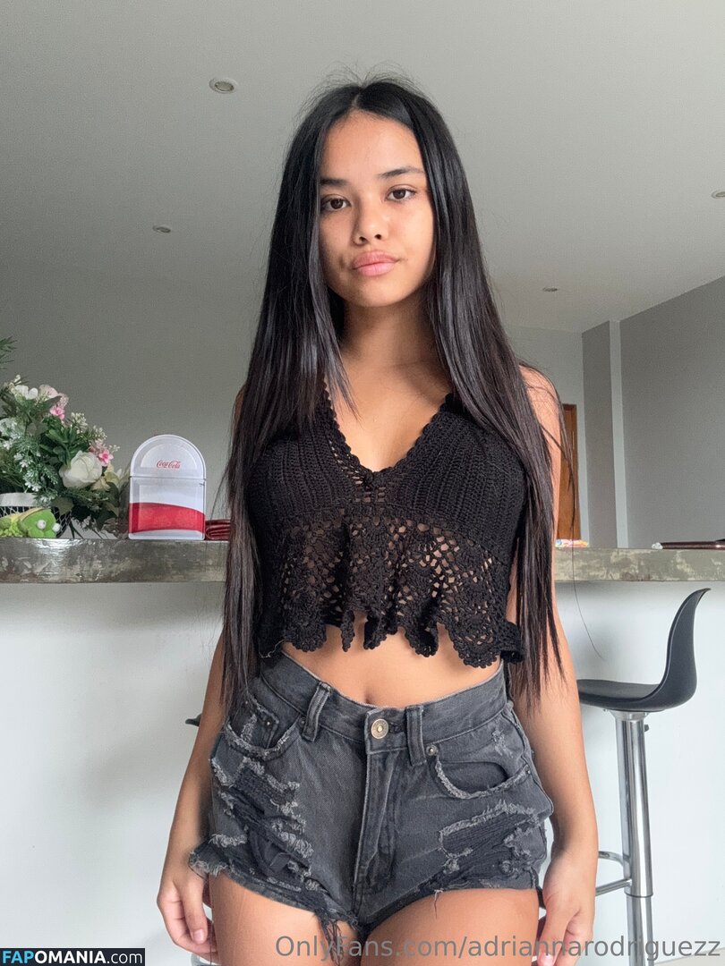 adriannarodrgz / adriannarodriguezz Nu OnlyFans  Photo fuitée #11