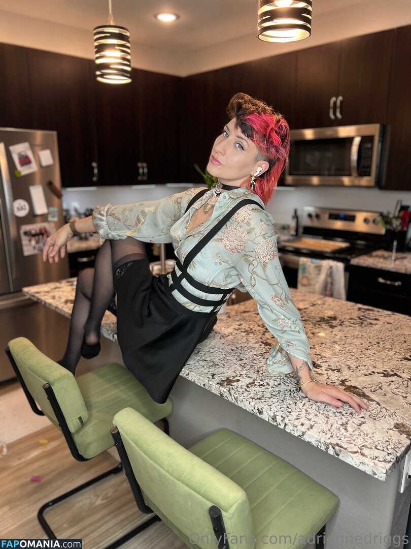 adrienne.driggs / adriennedriggs Nu OnlyFans  Photo fuitée #10