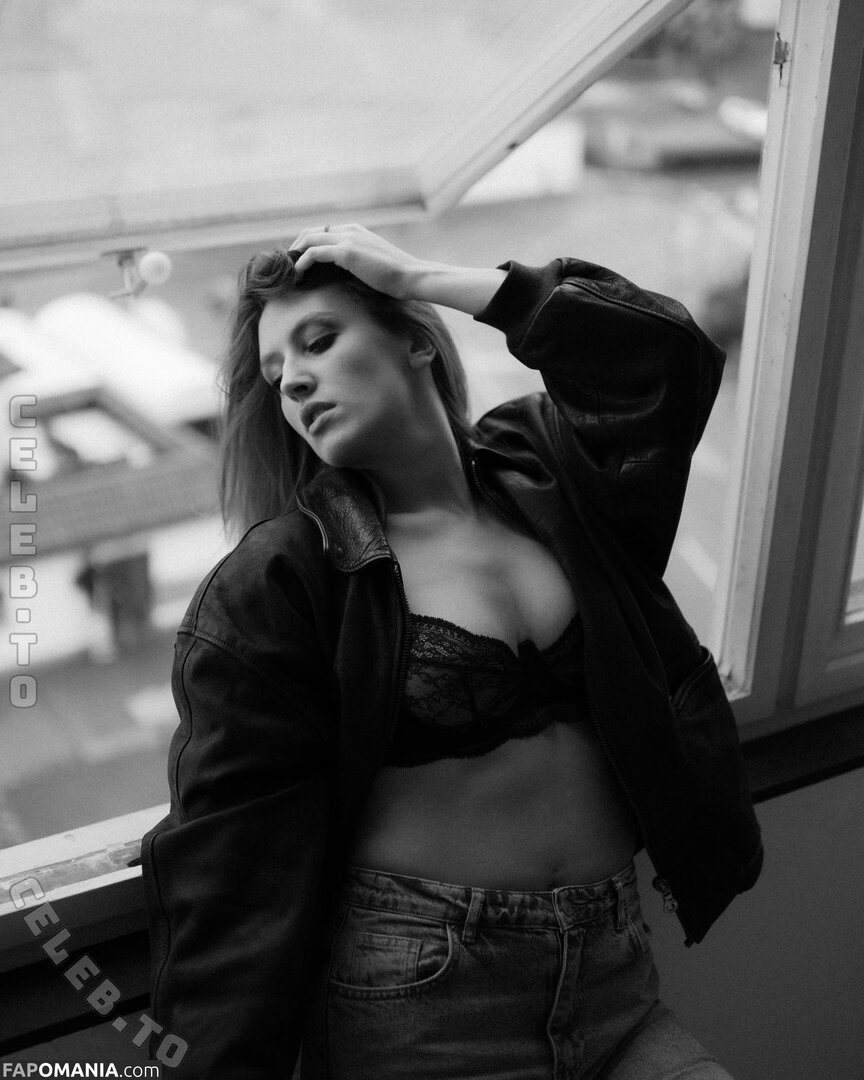 Aimée Pienschke / aimee_pienschke Nu OnlyFans  Photo fuitée #10