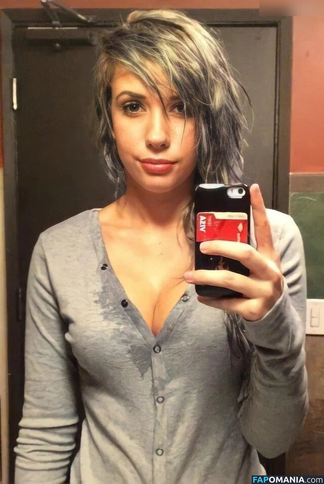 Alanah Pearce / charalanahzard Nu OnlyFans  Photo fuitée #843