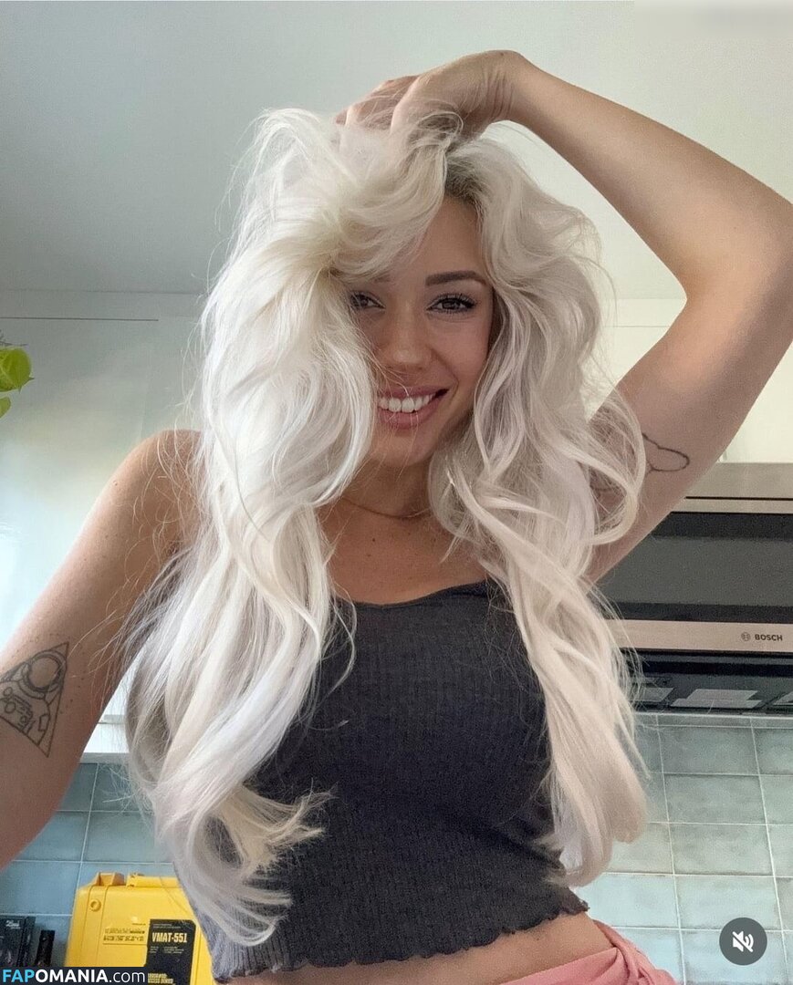 Alanah Pearce / charalanahzard Nu OnlyFans  Photo fuitée #855