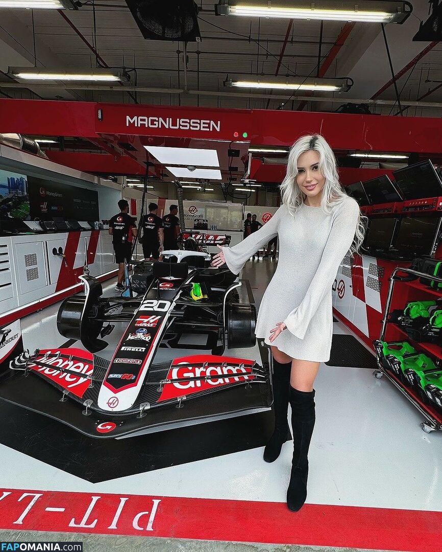 Alanah Pearce / charalanahzard Nu OnlyFans  Photo fuitée #935