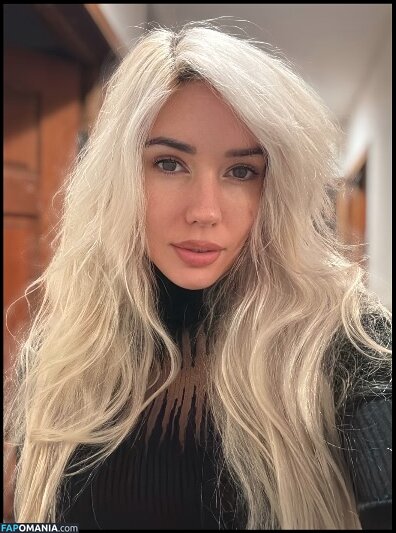 Alanah Pearce / charalanahzard Nu OnlyFans  Photo fuitée #958