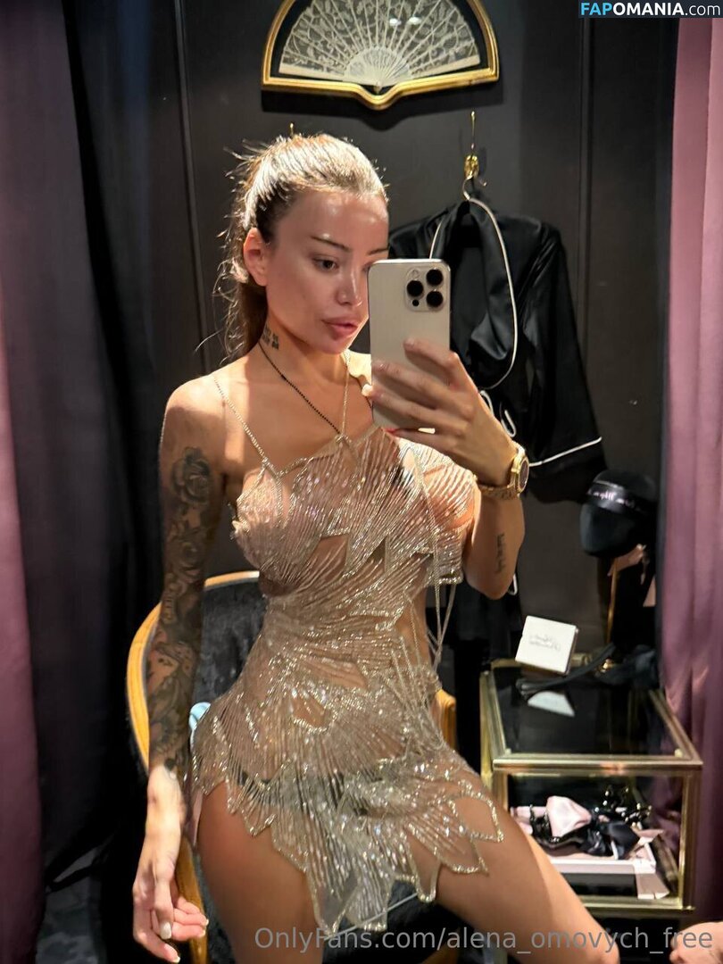 alena_omovych / alena_omovych_free Nu OnlyFans  Photo fuitée #2