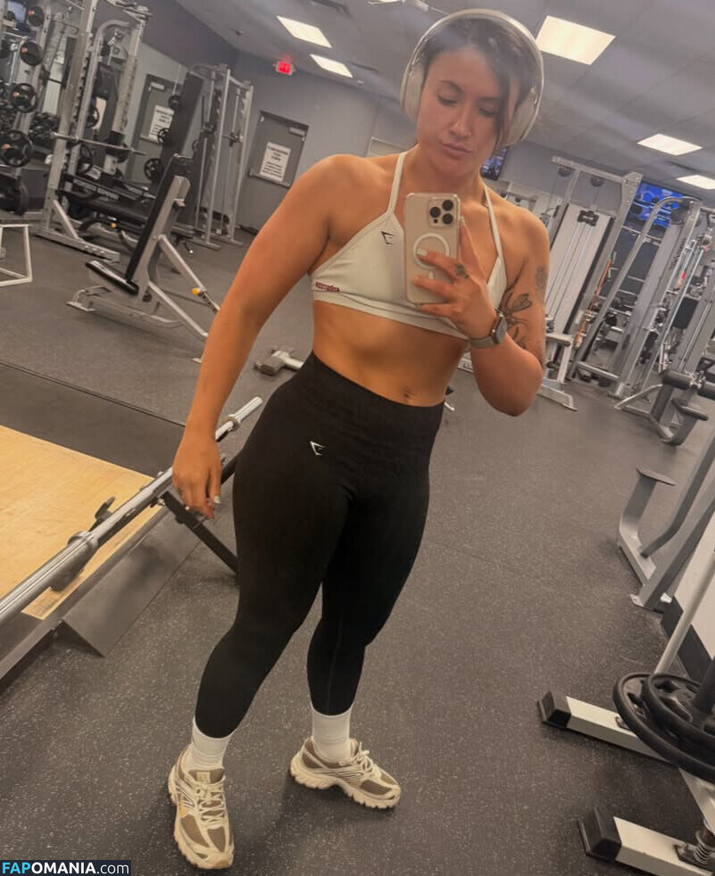 Alex Windsor / hailwindsor Nu OnlyFans  Photo fuitée #9