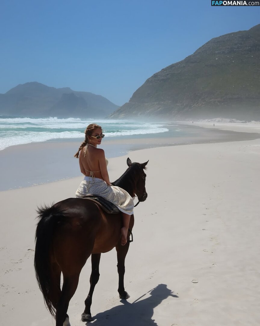 Alexa Breit / alexa_breit / alexabreit / alexxabreit / breitalexa Nu OnlyFans  Photo fuitée #29