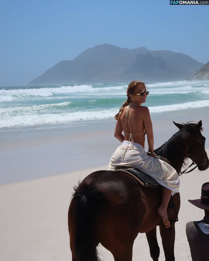 Alexa Breit / alexa_breit / alexabreit / alexxabreit / breitalexa Nu OnlyFans  Photo fuitée #30