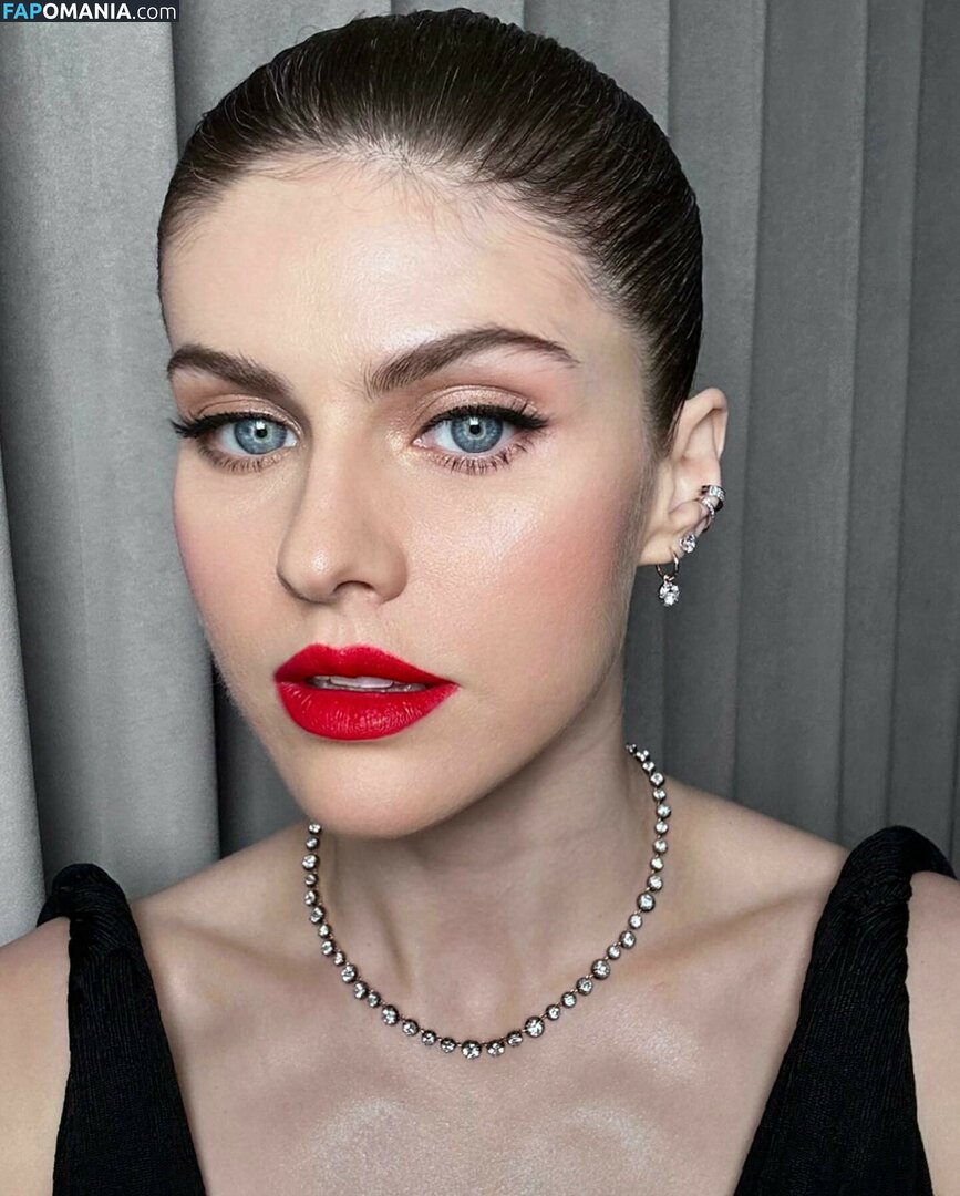 Alexandra Daddario / alexandradaddario Nu OnlyFans  Photo fuitée #473