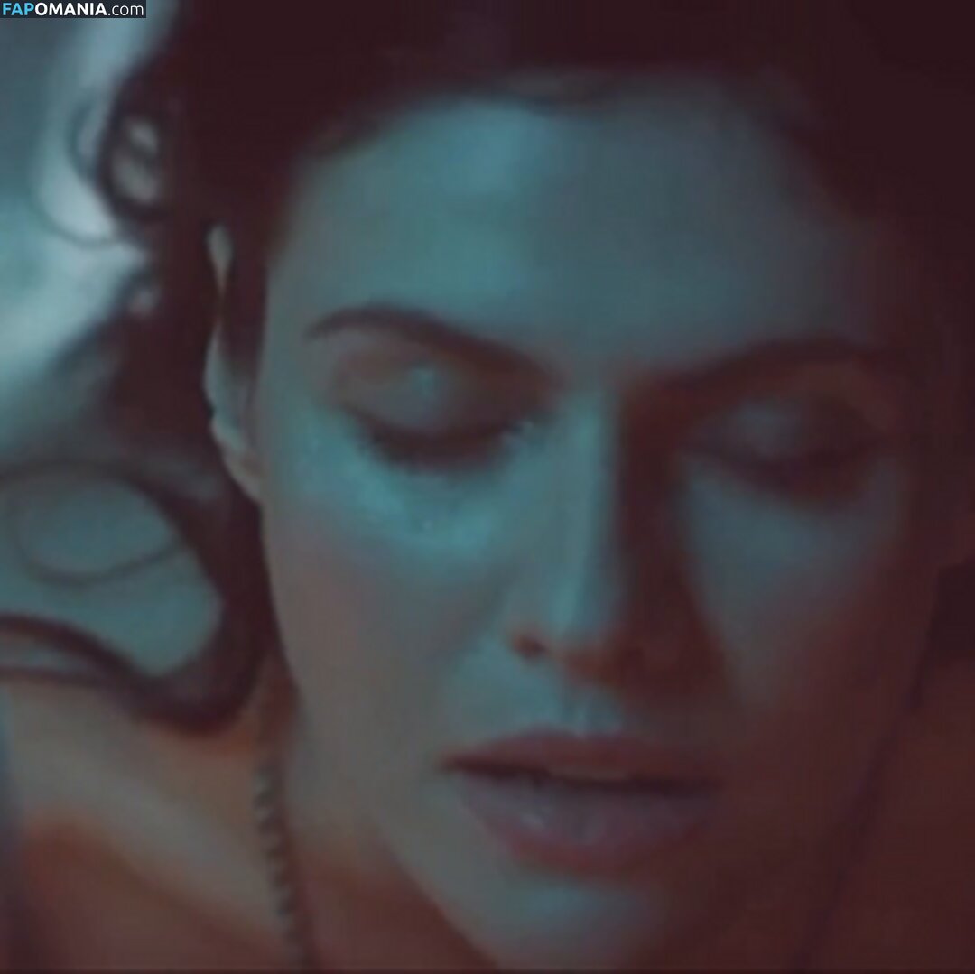Alexandra Daddario / alexandradaddario Nu OnlyFans  Photo fuitée #2032