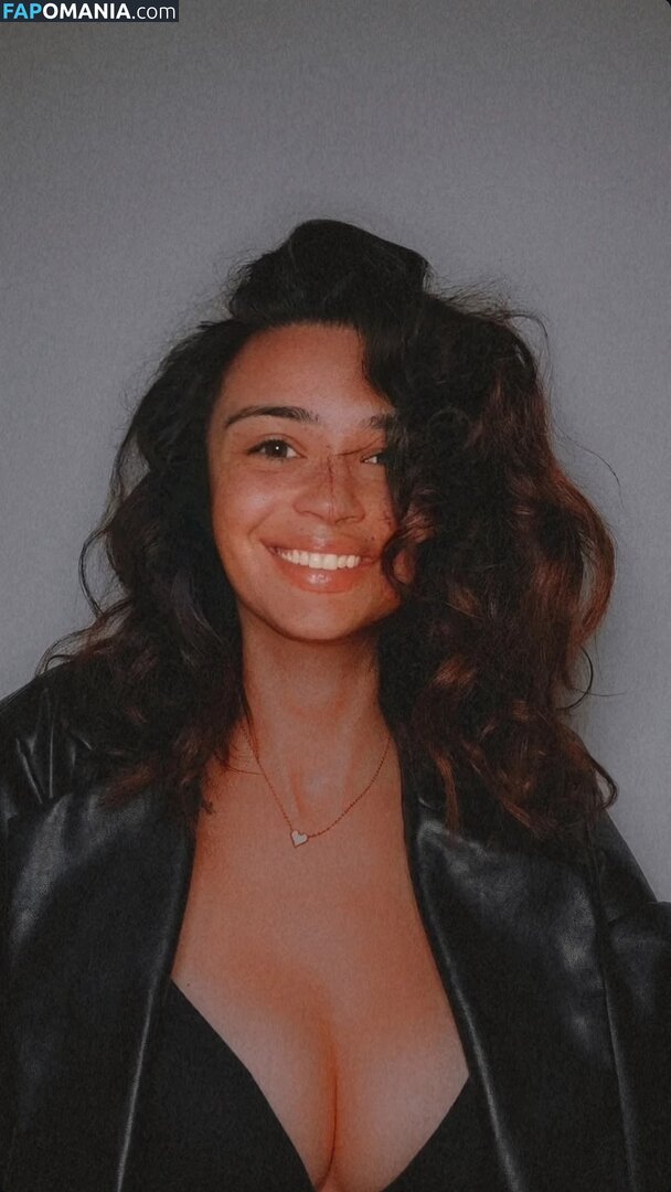 Alexandra Paixão / alexandrapaixao95 / coraline1995 Nu OnlyFans  Photo fuitée #2