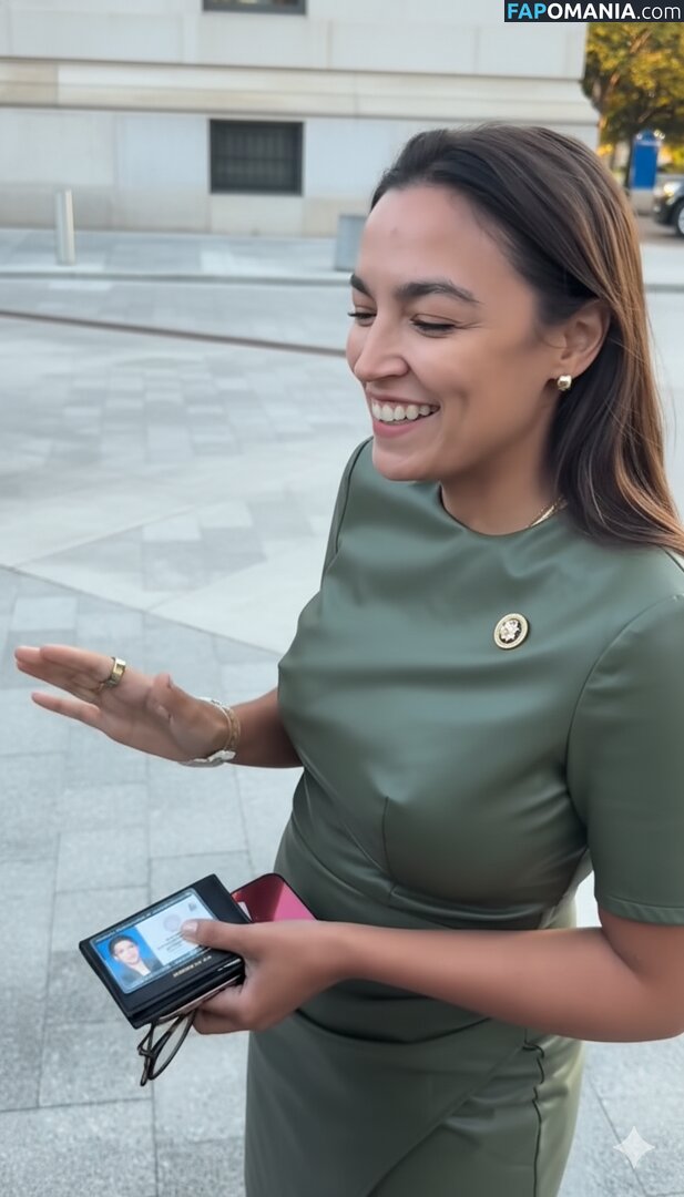 AOC / Alexandria Ocasio-Cortez Nu OnlyFans  Photo fuitée #173