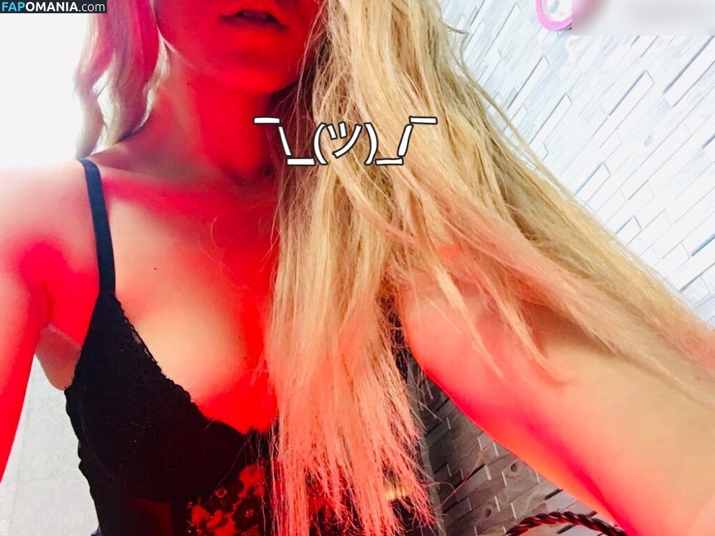 alice_kosmos / alicekosmos / alicekosmos_official Nu OnlyFans  Photo fuitée #17