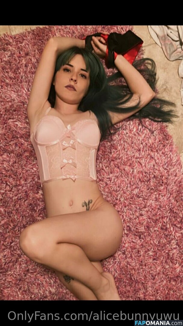 alicebluwu / alicebunnyuwu Nu OnlyFans  Photo fuitée #14