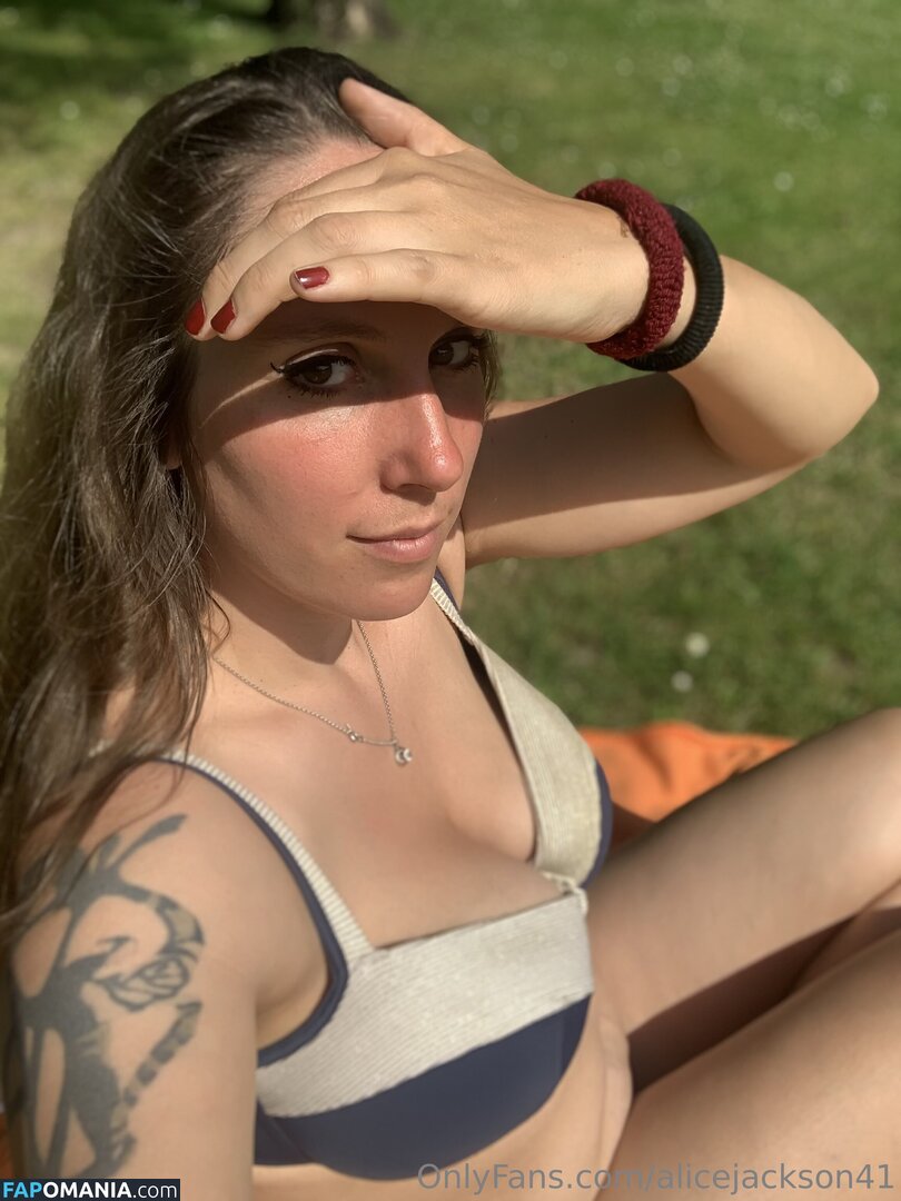 __alice__jackson__ / alicejackson41 Nu OnlyFans  Photo fuitée #4