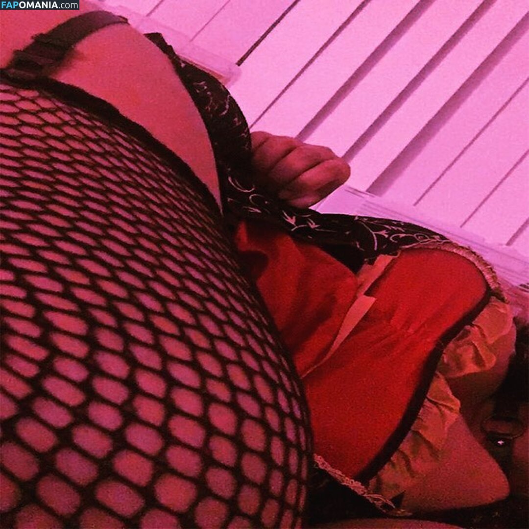 Aliciaxlife / aliciaxdeath / aliciaxlifeVT / https: Nu OnlyFans  Photo fuitée #1