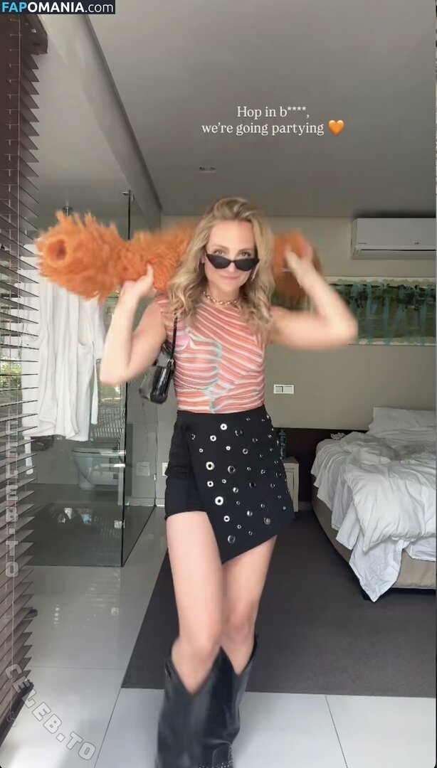 Alina Sophie Holst / alinasophieee Nu OnlyFans  Photo fuitée #2