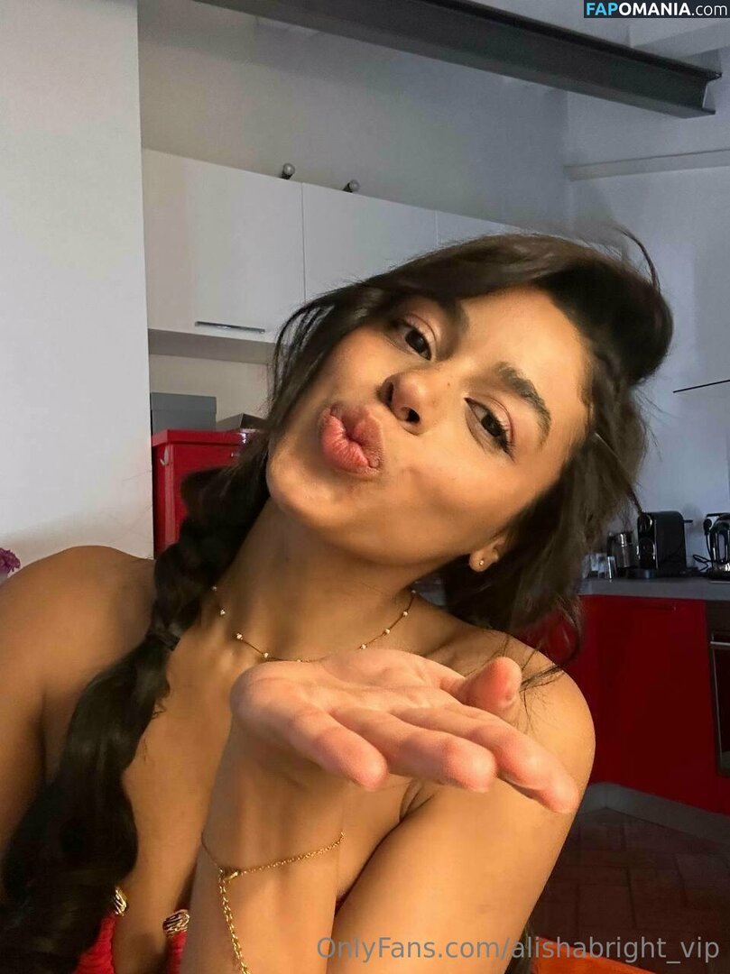 alishabright_vip / aliyahsinterlude Nu OnlyFans  Photo fuitée #193