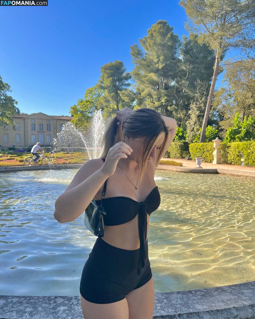 Alissaplzz Nu OnlyFans  Photo fuitée #26