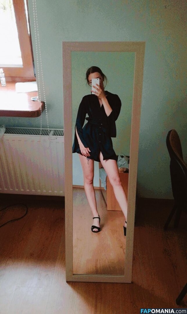 _alisses4 / alisses99 / alisses_99 Nu OnlyFans  Photo fuitée #33