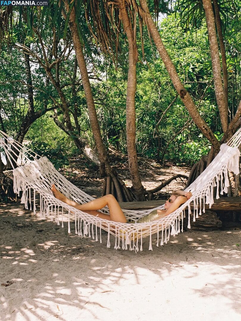 Alla Bruletova / bruletova / bruletova_ Nu OnlyFans  Photo fuitée #669