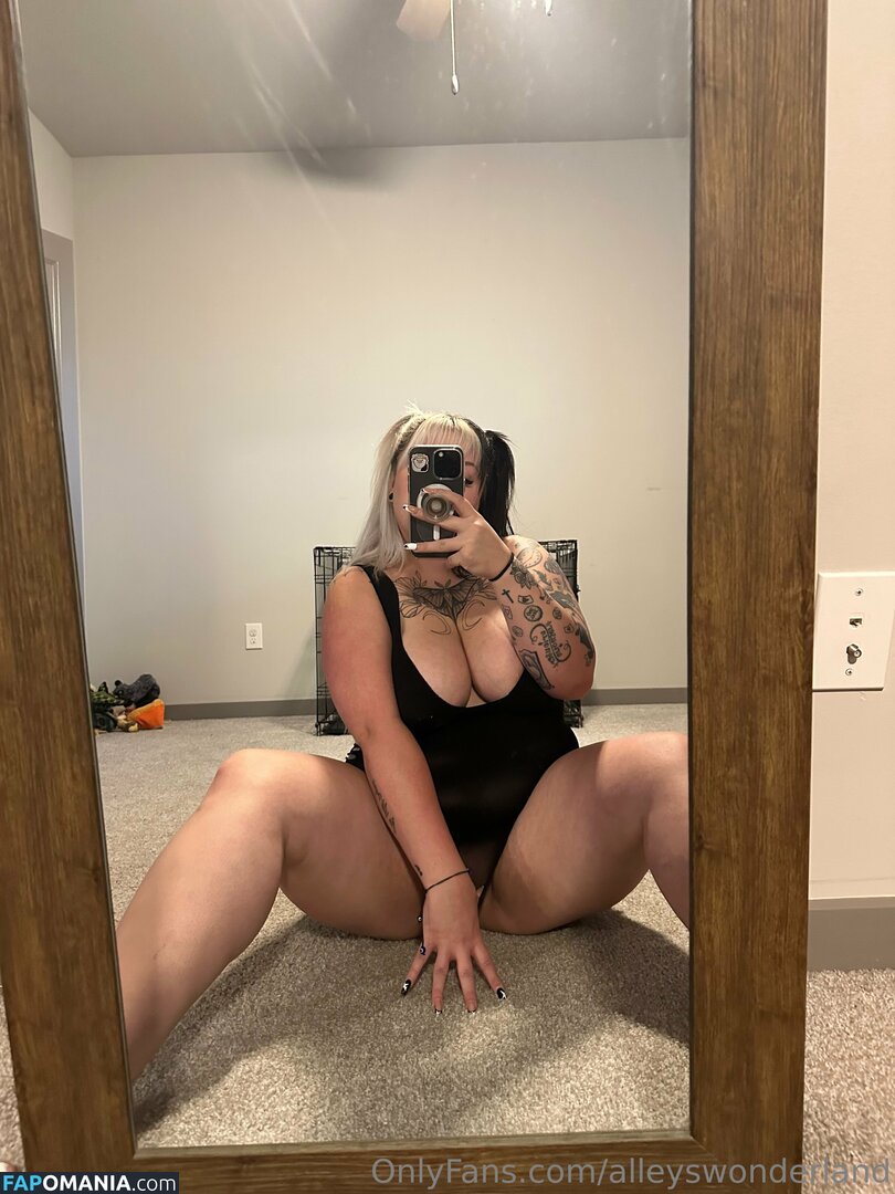 alleyswonderland / alleyswonderlandxo Nu OnlyFans  Photo fuitée #57