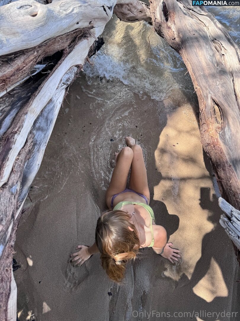 allieryderr / laikenbrown Nu OnlyFans  Photo fuitée #7