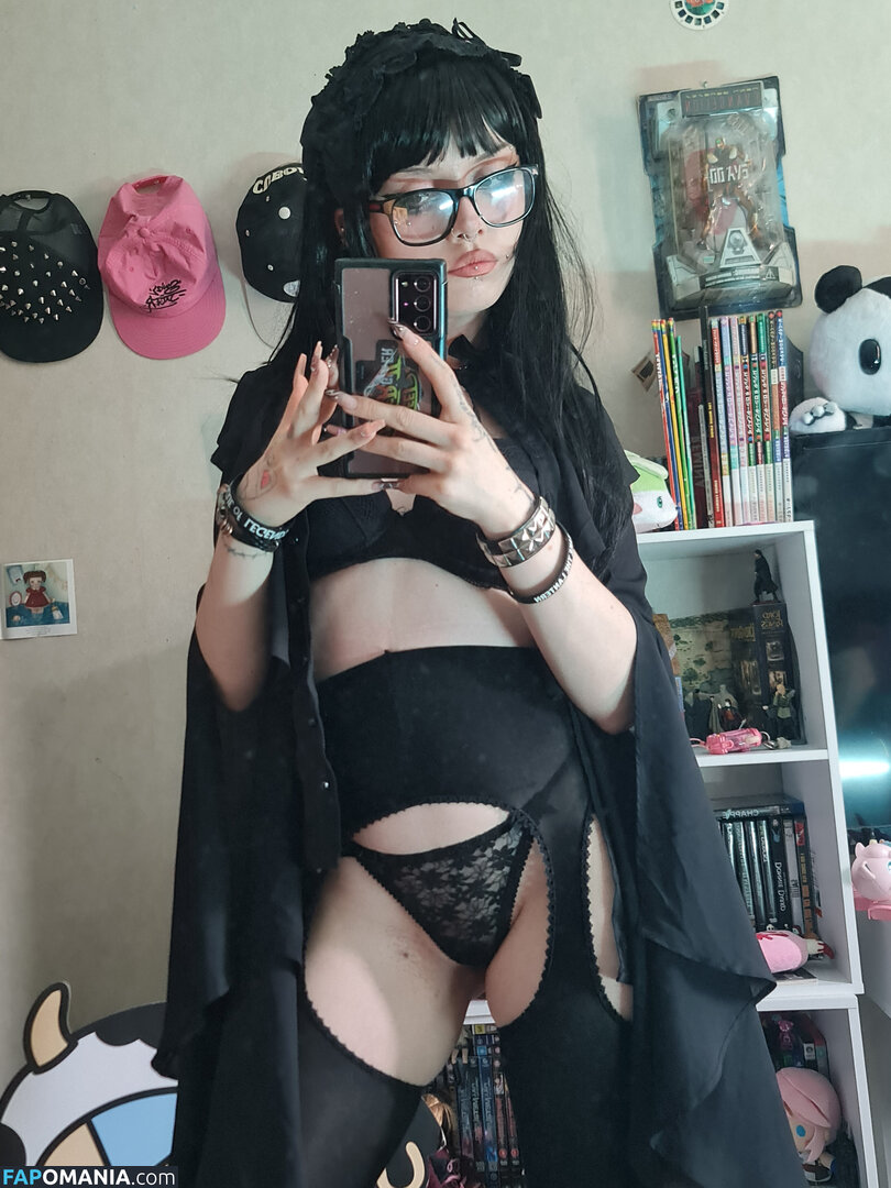 +:｡.ruby ʚ ♡ ɞ ⋆ ✧.｡ / allmyheartbear / myarykerx / usakumyawhore / usakyumawhore Nu OnlyFans  Photo fuitée #13