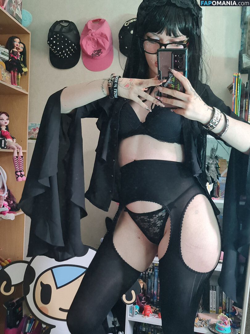 +:｡.ruby ʚ ♡ ɞ ⋆ ✧.｡ / allmyheartbear / myarykerx / usakumyawhore / usakyumawhore Nu OnlyFans  Photo fuitée #16