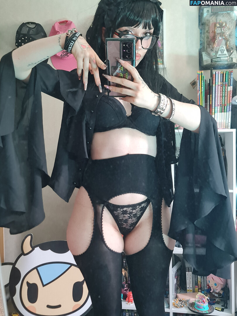 +:｡.ruby ʚ ♡ ɞ ⋆ ✧.｡ / allmyheartbear / myarykerx / usakumyawhore / usakyumawhore Nu OnlyFans  Photo fuitée #19