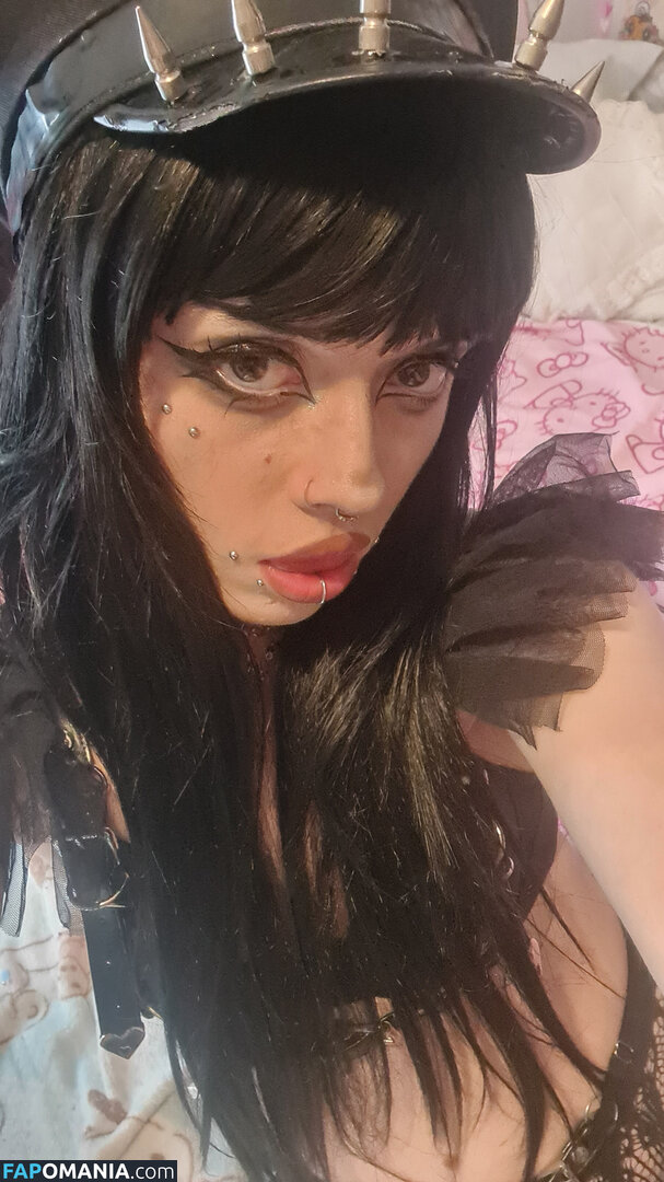 +:｡.ruby ʚ ♡ ɞ ⋆ ✧.｡ / allmyheartbear / myarykerx / usakumyawhore / usakyumawhore Nu OnlyFans  Photo fuitée #25